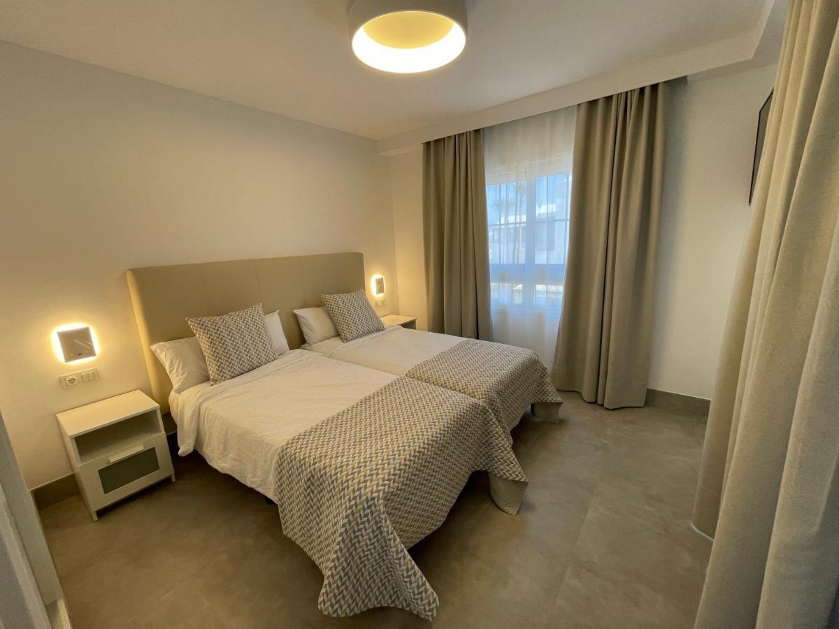 Izaro Apartamento Atico De Lujo Cerca De Playa Dorada Playa Blanca  Ngoại thất bức ảnh