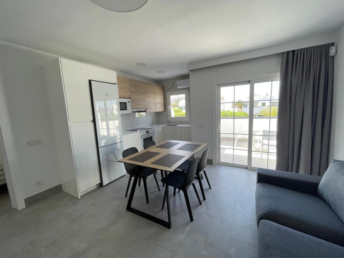 Izaro Apartamento Atico De Lujo Cerca De Playa Dorada Playa Blanca  Ngoại thất bức ảnh