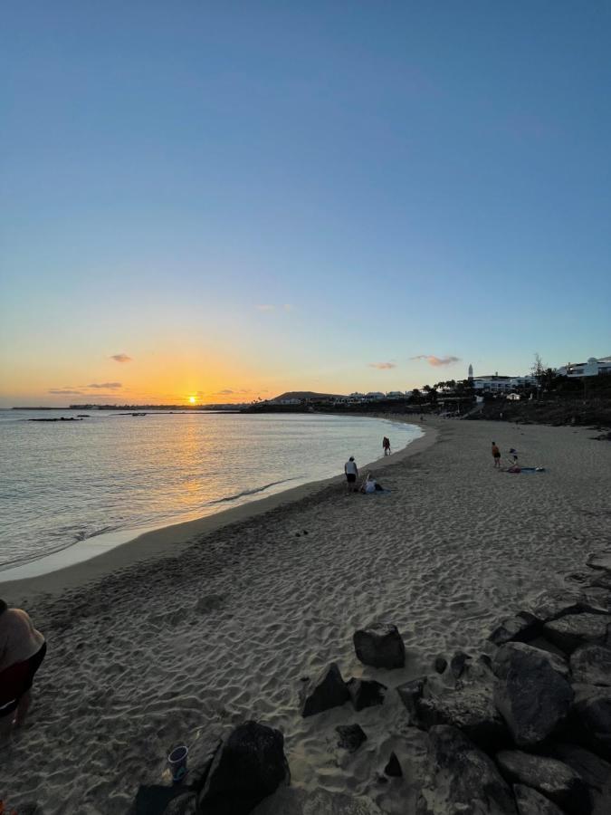 Izaro Apartamento Atico De Lujo Cerca De Playa Dorada Playa Blanca  Ngoại thất bức ảnh