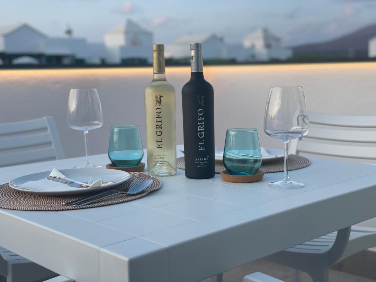 Izaro Apartamento Atico De Lujo Cerca De Playa Dorada Playa Blanca  Ngoại thất bức ảnh