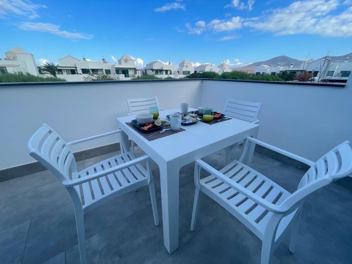 Izaro Apartamento Atico De Lujo Cerca De Playa Dorada Playa Blanca  Ngoại thất bức ảnh